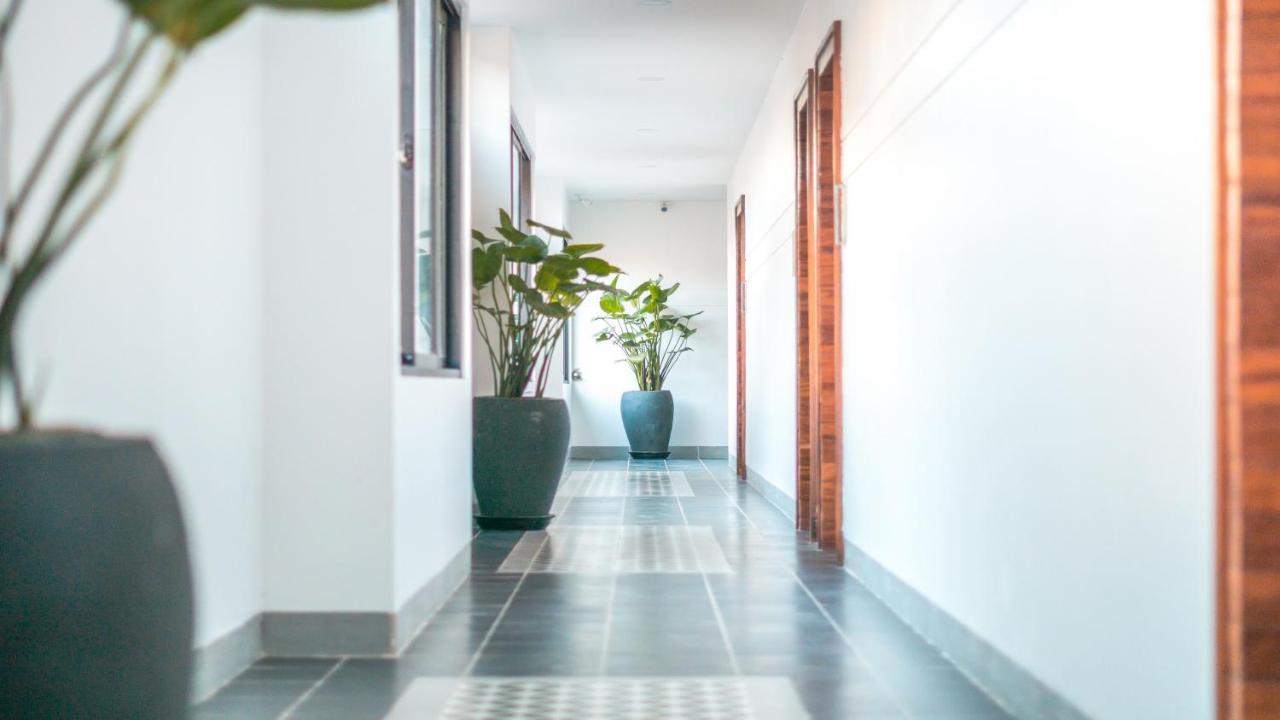 Angkor Aurora Hotel Siem Reap Bagian luar foto