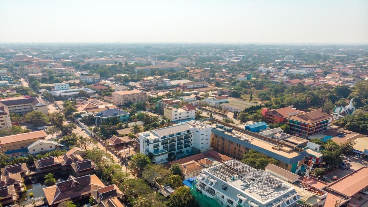 Angkor Aurora Hotel Siem Reap Bagian luar foto