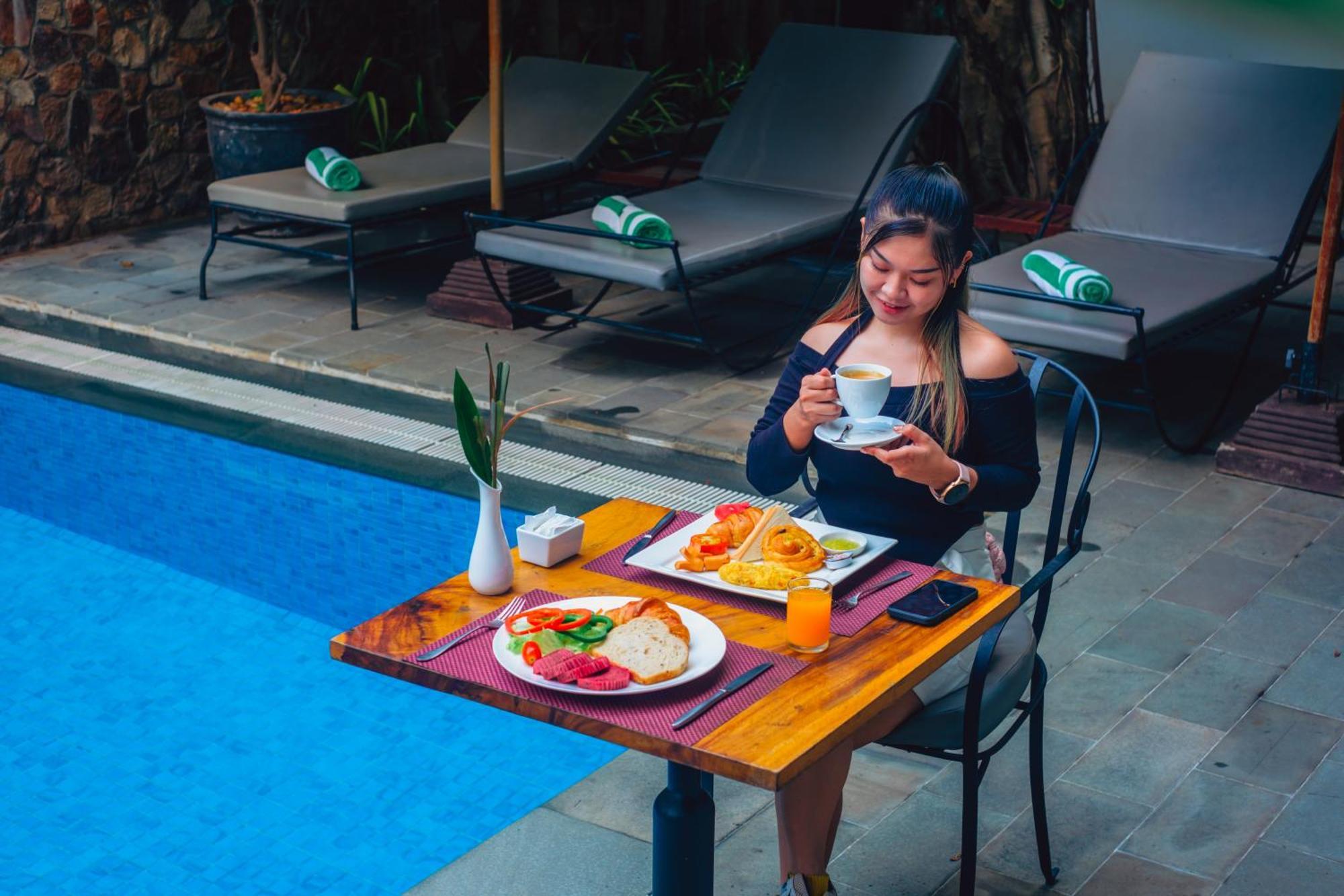 Angkor Aurora Hotel Siem Reap Bagian luar foto