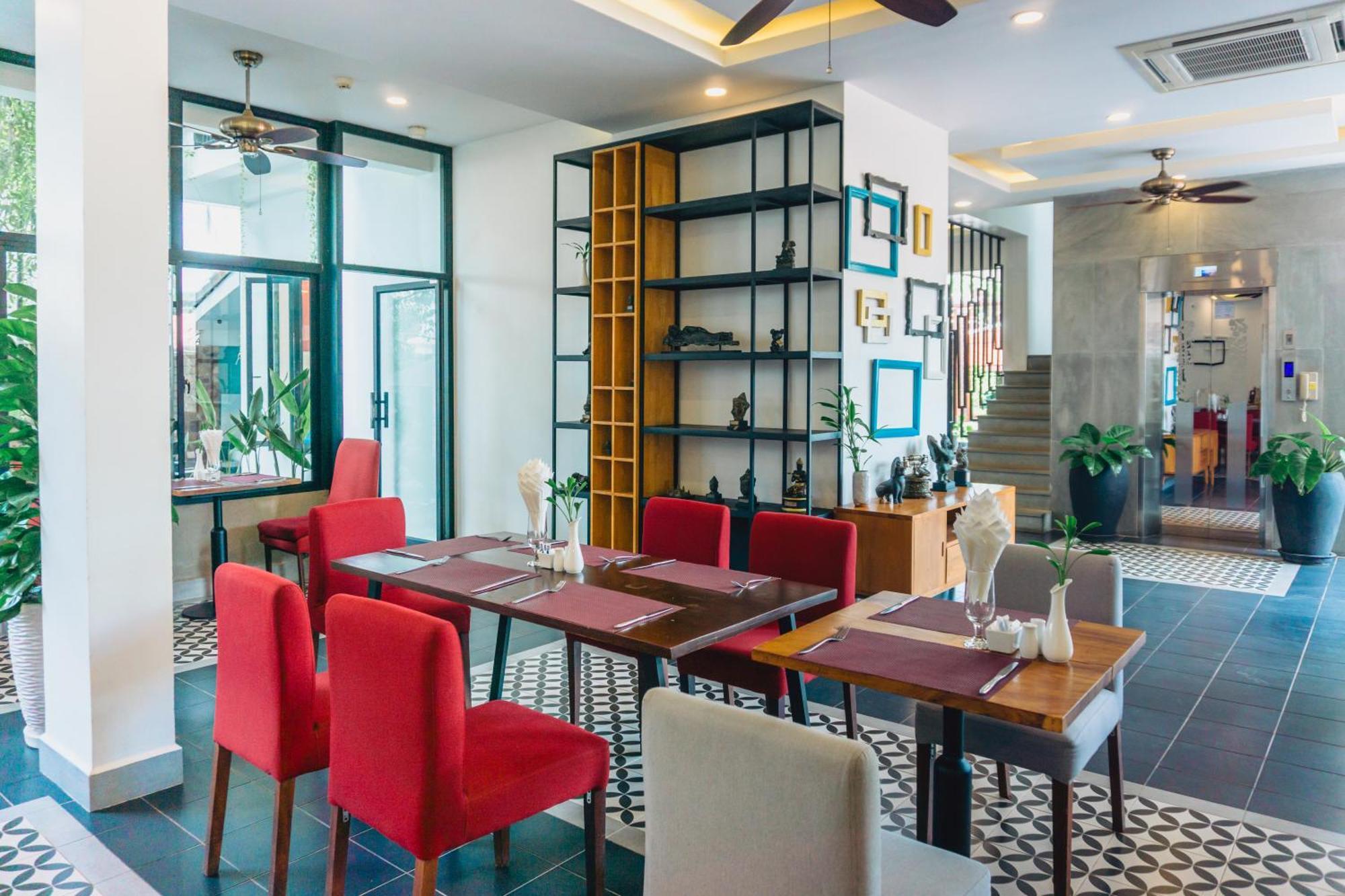 Angkor Aurora Hotel Siem Reap Bagian luar foto