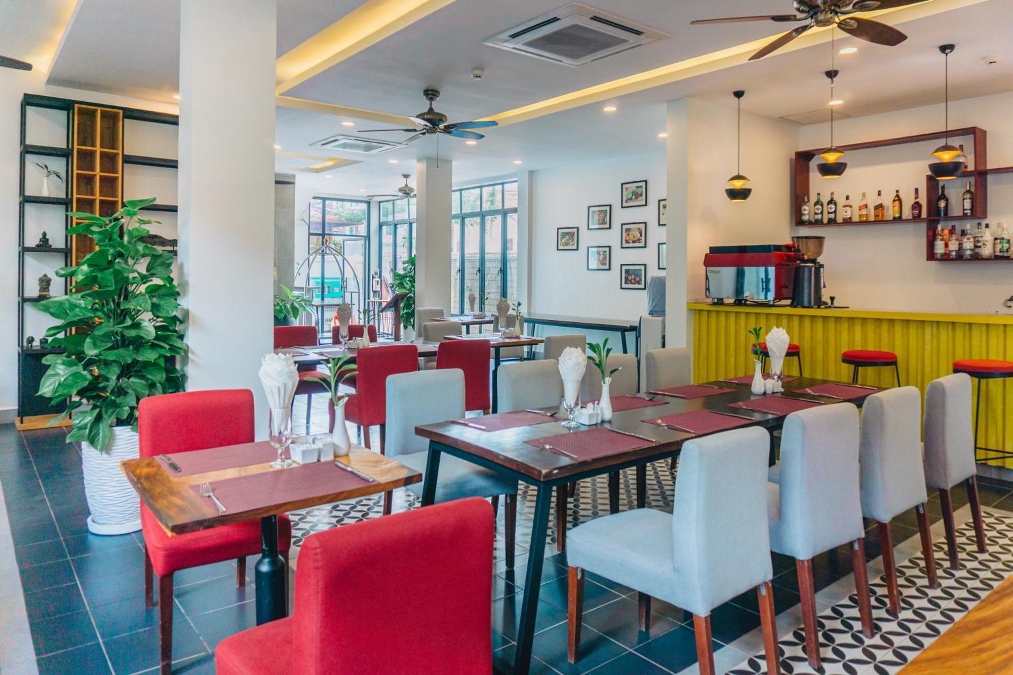 Angkor Aurora Hotel Siem Reap Bagian luar foto